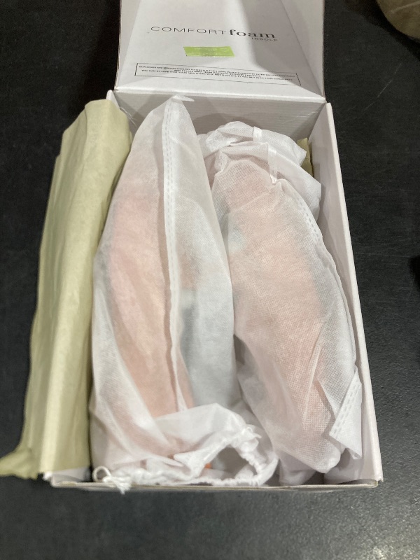 Photo 1 of Journee Signature Womens Genuine Leather Giia Loafer Round Toe Slip on Flats
9.5