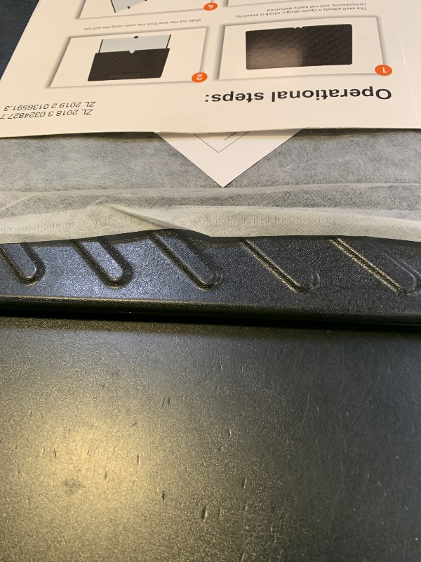 Photo 1 of 20 inch Screen Magnifier for Smartphone,3D HD Screen Expanders for Movies, Videos, and Gaming, Screen Magnifier with Adjustable Angle Design Amplifier Desktop Magnifying for Seniors Reading (Black)