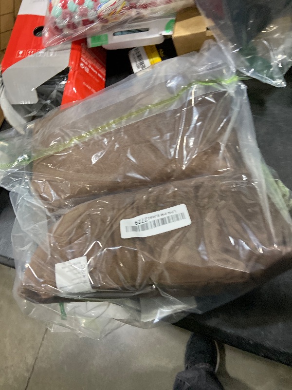 Photo 1 of 1 MIDDLE ONE 2 Pack Small Pillow, Memory Foam Mini Pillow 11 X 7 Inches for Travel, Sleeping, Nap and Neck, Knee, Lumbar Support, Tiny Cushion for Pet, Dogs (Brown)