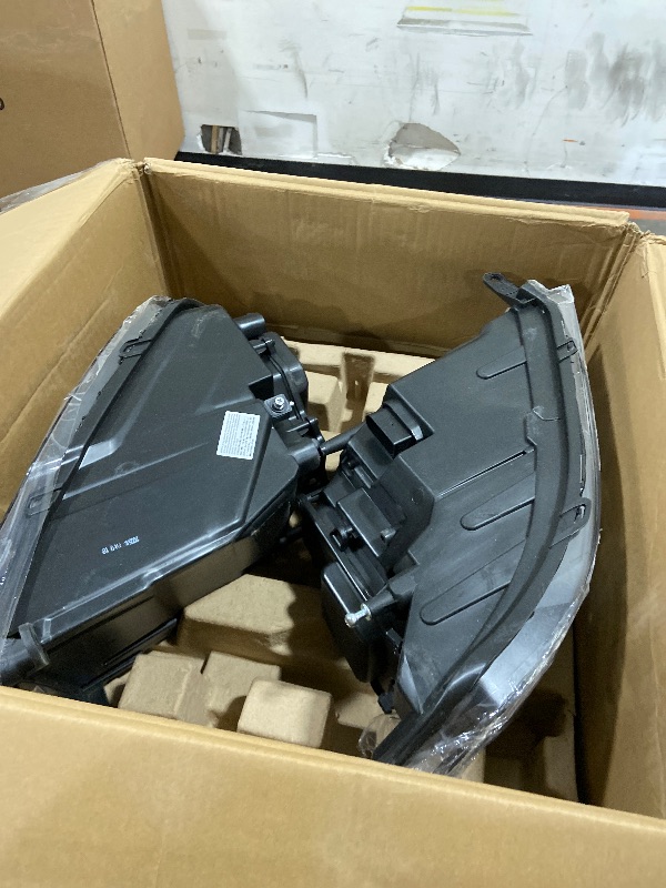 Photo 1 of MATMACRO LED Signal Headlights Assembly For 2013-2018 Dodge Ram 1500 2500 3500 Pair Halogen Headlamps (Black)