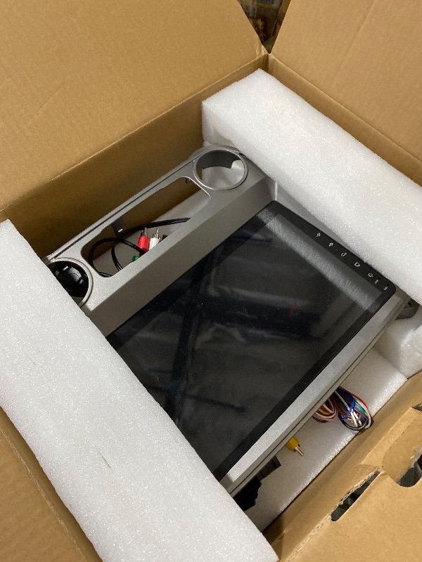 Photo 1 of **SELLING FOR PARTS**2G+64G Car Stereo Radio for Chevy Silverado GMC Sierra 2014-2018 Android 13 Radio Wireless CarPlay Android Auto, FM, Bluetooth, GPS Navigation, 10.1 Inch Touch Screen Head Unit with Backup Camera