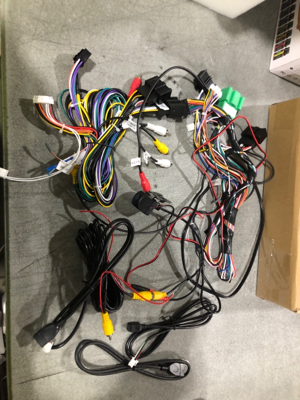 Photo 1 of **SELLING FOR PARTS**2G+64G Car Stereo Radio for Chevy Silverado GMC Sierra 2014-2018 Android 13 Radio Wireless CarPlay Android Auto, FM, Bluetooth, GPS Navigation, 10.1 Inch Touch Screen Head Unit with Backup Camera