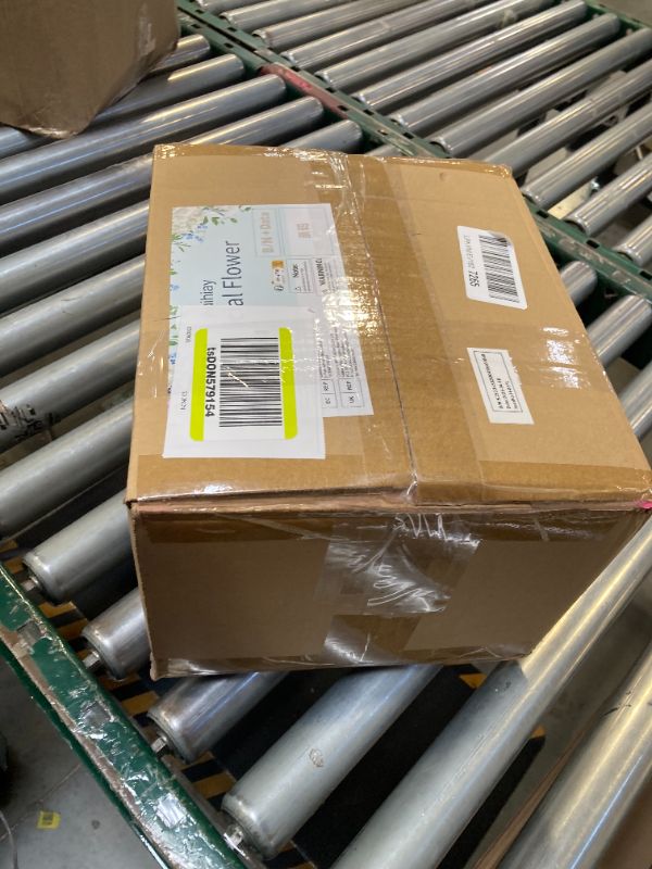 Photo 1 of 108PCs artificial flowers