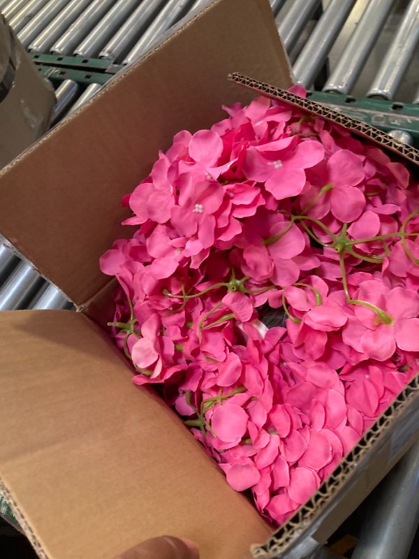 Photo 1 of 108PCs artificial flowers