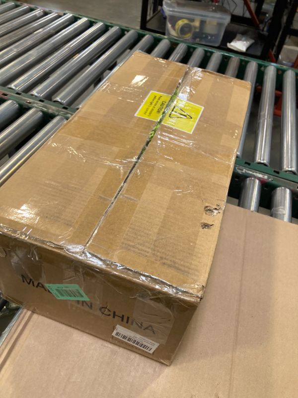 Photo 1 of 6ft Christmas lighted tree 150 LED lights 