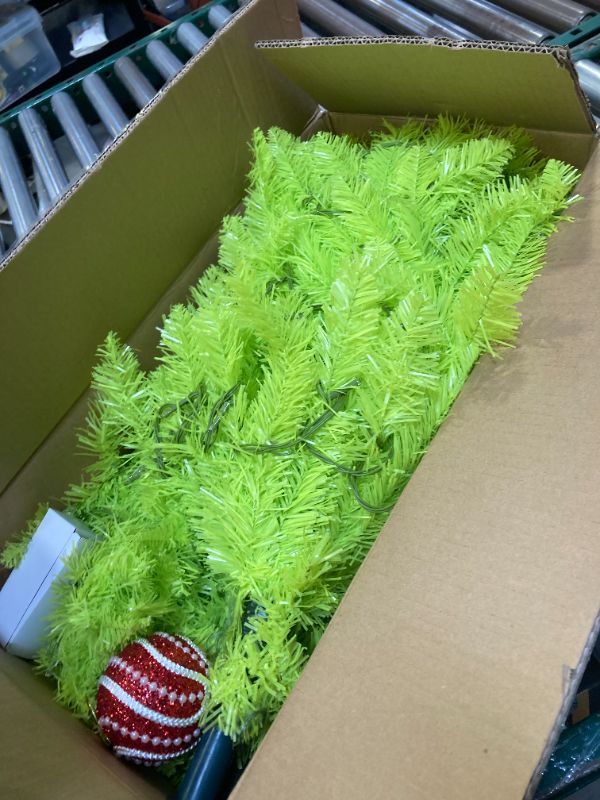 Photo 1 of 6ft Christmas lighted tree 150 LED lights 