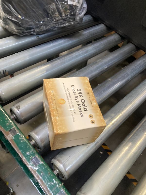 Photo 1 of 24k Gold under eye mask