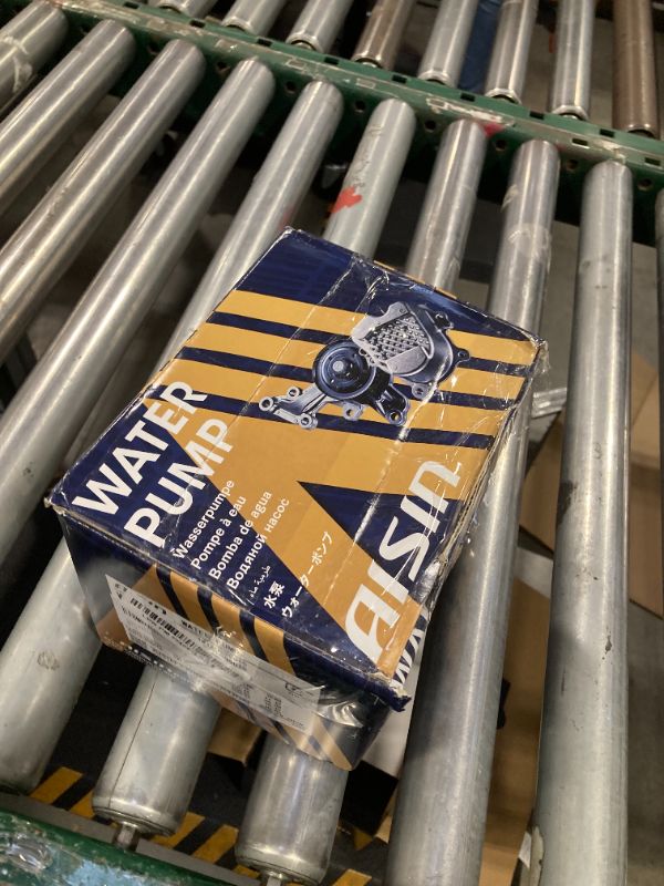 Photo 1 of AISIN WPT-190 New Engine Water Pump with Gaskets - Compatible with Select Lexus CT200h Toyota Prius, Prius C, Prius Plug-In, Prius V