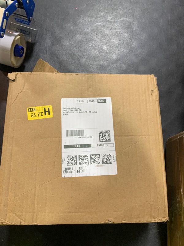 Photo 1 of 36 PCS Small Mini White&Gold Clay Pots with Drainage Holes,2.5inch Terra Cotta Pot Clay Ceramic Pottery Planter,Succulent Nursery Pot/Cactus Plant Pot,for Indoor/Outdoor Plants, Crafts, Wedding Favor