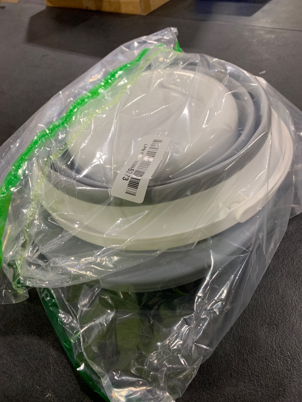 Photo 1 of *INCOMPLETE** Bekith 2 Pack Collapsible Plastic Bucket, 5L / 1.32 Gallon Foldable Round Tub Portable Fishing Water Pail for Hiking, Backpacking, Camping and Outdoor Survival (Blue, Gray)