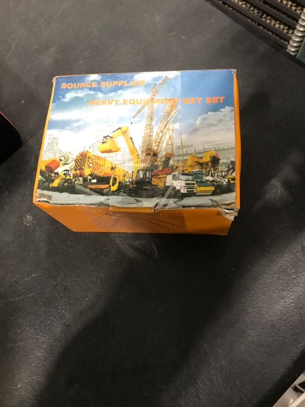 Photo 1 of 100 Non-Repeating Full Range Master Equipment Key Set, Original Heavy Construction Excavatoer Dumper Dozer Ignition Key for CAT John Deere JCB Yanmar Takeuchi Komatsu Volvo Toyota and More