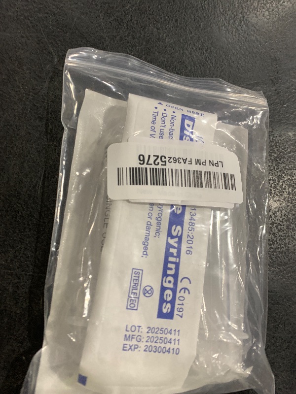 Photo 1 of 10ml Syringe for Liquid, Oral, Scientific Labs, Measurement, Dispensing, with Cap- 3 Pack