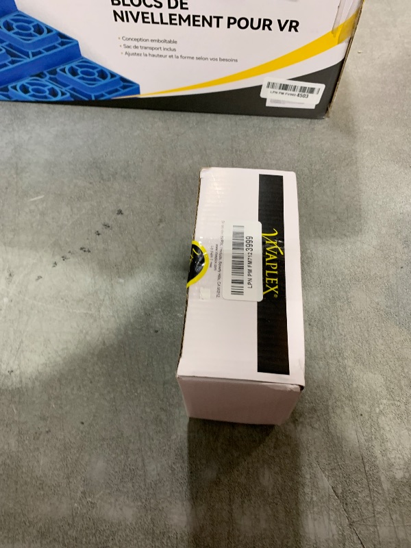 Photo 1 of Vivaplex 50, Clear, Empty, 5.5 ml Lip Balm Tubes with White Caps