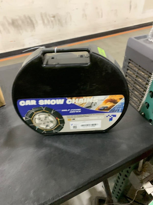 Photo 1 of Snow-Chains Auto Fixing 1 Min Quick Fit Easy Installation Tire-Chains, Portable Reusable Universal Emergency Tire Traction Chain for Passenger Car, Pickup Trucks and SUV - Set of 2 (HKN-160)