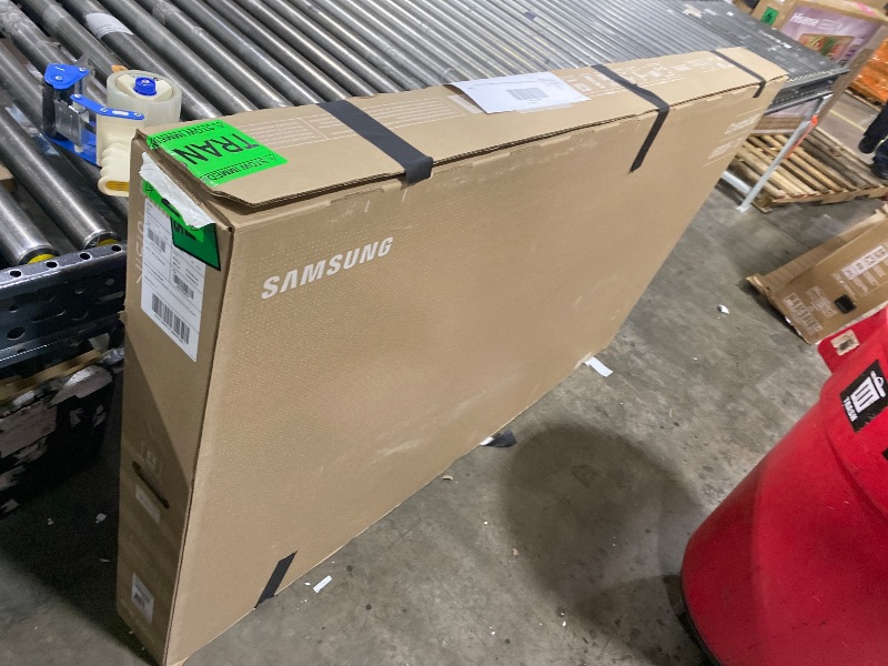 Photo 1 of Samsung 70-Inch Class Crystal UHD U8000F 4K Smart TV (2025 Model) Endless Free Content, Crystal Processor 4K, MetalStream Design, Knox Security, Alexa Built-in