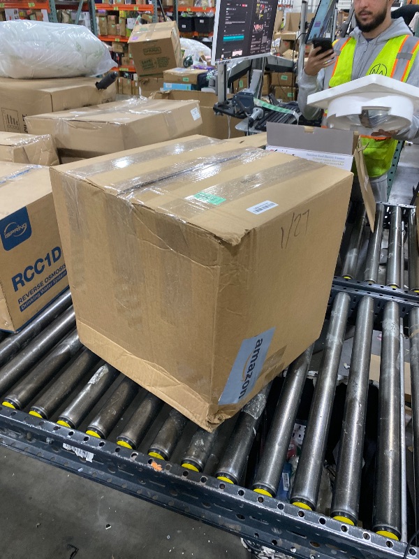 Photo 1 of Amazon Basics Fluffy Washable Round Area Rug, Circle Shaggy Carpet for Living Room, Bedroom, Nursery, 6'R, Beige