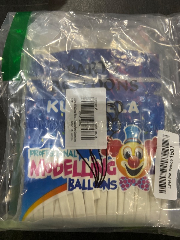 Photo 1 of 100Pcs 260 Balloons White Long Balloons for Balloon Garland Thickening Skinny Latex Twisting Balloon for Animals Modeling Christmas Birthday Wedding Party Decorations