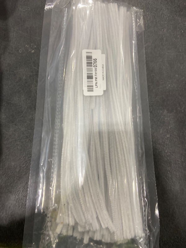 Photo 1 of 100 Pieces Cleaners Chenille Stem, Solid Color Pipe Cleaners Set for Pipe Cleaners DIY Arts Crafts Decorations, Chenille Stems Pipe Cleaners (White)