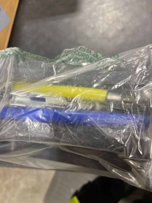 Photo 1 of Auto Tightening Snow Chains Tire Chains For Cars Suv Pickup Trucks - Auto Tightening 1 Min Quick Fit AND Easy Installation, Reusable Universal Emergency Traction Snow Chains - Set of 2?HKN150?