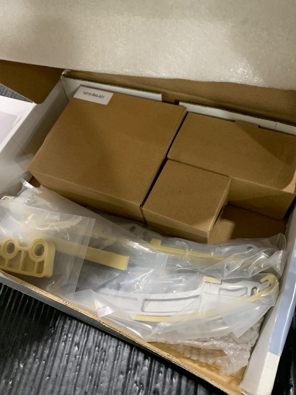 Photo 1 of BLDYG Engine Timing Chain Kit with Camshaft Adjuster, Suitable for Honda Acura ILX Accord Civic Crosstour CR-V 2.4L 2008-2015, Automotive Timing Chain Set Replacement Parts with VVT Gear