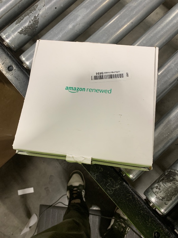 Photo 1 of Apple iPhone SE 3rd Gen, 64GB, Midnight - Unlocked (Renewed Premium)