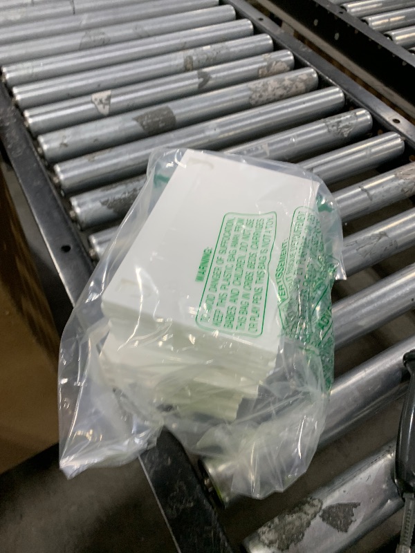 Photo 1 of 10 Pack Maxtek Standard 14mm White Single Disc CD & DVD Cases with Outer Clear Artwork Insert Sleeve. Compatible for Nintendo Wii Discs.