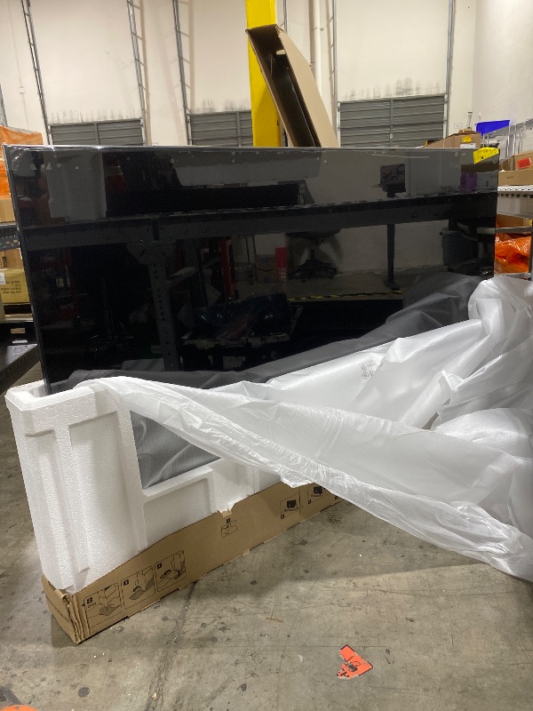 Photo 1 of Samsung 75-Inch Class QLED Q7F Series Samsung Vision AI Smart TV (2025 Model, 75Q7F) Quantum HDR, Object Tracking Sound Lite, Q4 AI Gen1 Processor, 4K upscaling, Gaming Hub, Alexa Built-in