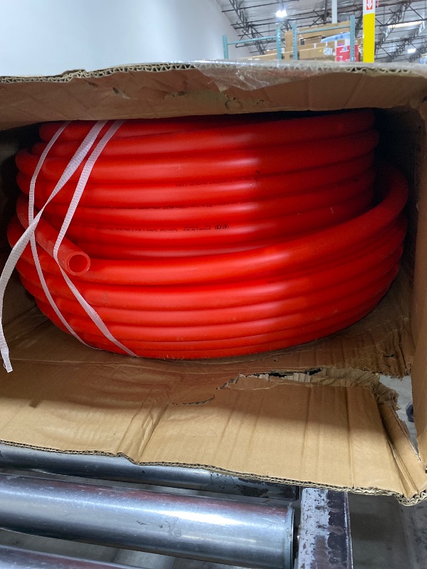 Photo 1 of VEVOR 3/4" x 500ft PEX Tubing Oxygen Barrier O2 Evoh Red Floor Radiant Heat
