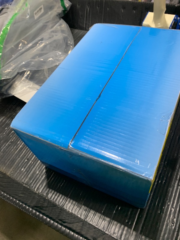 Photo 1 of 100 Count 22” x 22” Super Absorbency Disposable Underpads, Leakproof Quick Drying Disposable Pads for Baby, Puppy and Adults, Puppy Pads, Cat Pee Pads for Dogs, Potty Puppy Training Pads