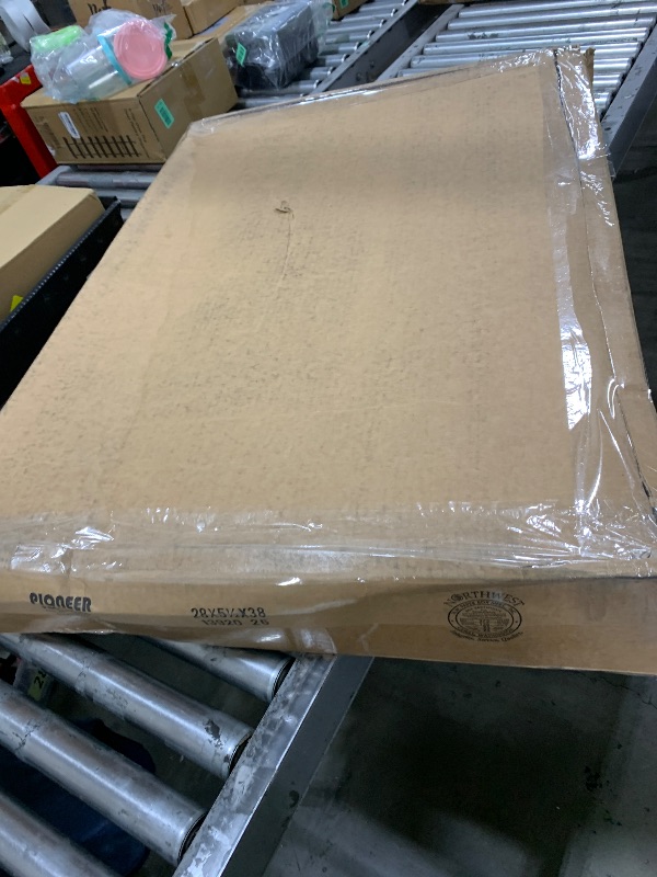 Photo 1 of SCREEN MONITOR PARTS ONLY ITEM IS DAMAGED