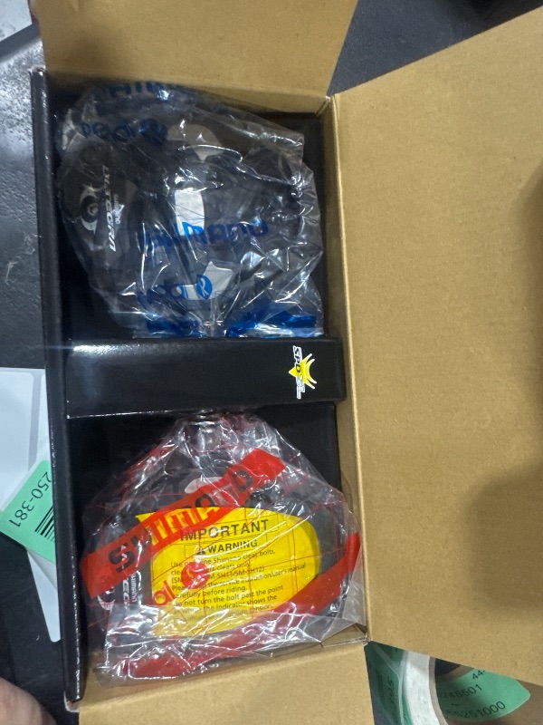 Photo 1 of Ultegra PD-R8000 for Shimano SPD-SL Carbon Road Bike Bicycle Pedals