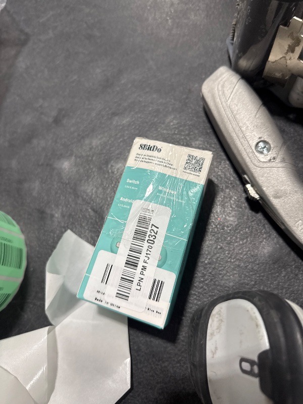 Photo 1 of Nargos 8Bitdo Zero 2 Bluetooth Key Chain Sized Mini Controller for Nintendo Switch, Windows, Android and macOS (Turquoise Edition)