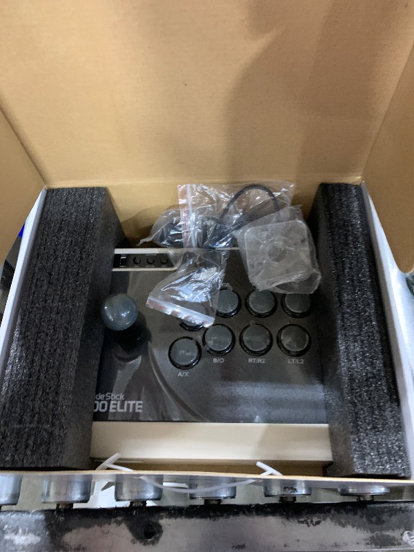 Photo 1 of MAYFLASH Arcade Stick F300 Elite with Sanwa Buttons and Sanwa Joysticks for Switch/Switch 2, Xbox Series S/X, Xbox One, PS4, PS3, Windows, macOS, Steam Deck, Android and more
