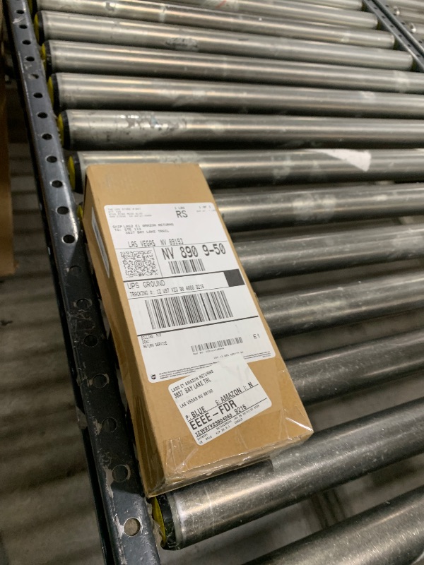 Photo 1 of Double-sided Diamond Sharpening Stone,Knife Sharpening Stone with Extra Fine 1000/Coarse 400 Grit Diamond Plate, Storage Case with Non-Slip Base & Angle Guide(7 x 3.5 Inch)