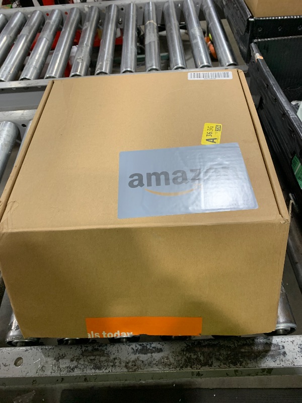 Photo 1 of PowGrow PV Combiner Box, 4 String Metal Solar Combiner Box with 15A Rated Current Fuse, Surge Protective Device and 50A Air Circuit Breaker for On/Off Grid Solar Panel System, Pre-Wired Cable