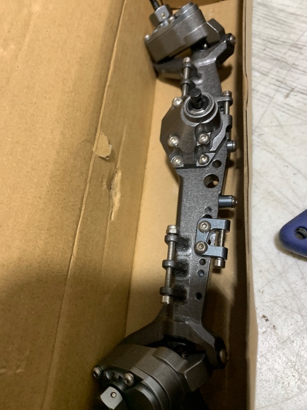 Photo 1 of 1/10 UTB10 Capra 1.9 Axle,Aluminum Offset F9 Portal Axle with Adjustable Upper Link Mount Constant Velocity Driveshift for 1/10 RC AXIAL Crawler (Gray Front Axle)