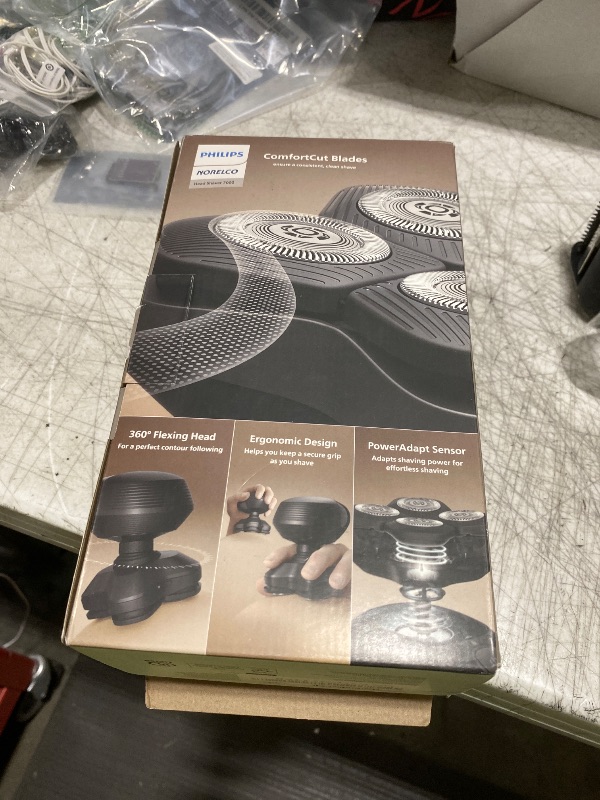 Photo 1 of Philips Norelco Head Shaver Pro 7000 Series - Electric Shaver for Men and Women, 360° Flexing Head & ComfortCut Blades for Clean Shave, Gentle on Skin, Model HS7980/40