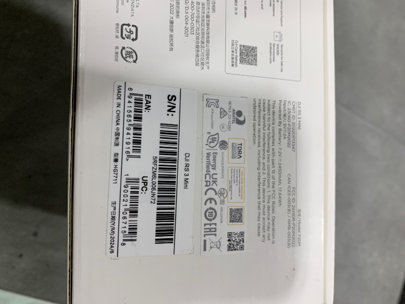 Photo 1 of DJI RS 3 Mini, 3-Axis Gimbal Stabilizer for Cameras Canon/Sony/Panasonic/Nikon/Fujifilm, 2 kg (4.4 lbs) Tested Payload, Camera Stabilizer, Camera Gimbal with Native Vertical Shooting