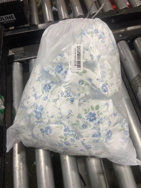 Photo 1 of MUXHOMO King Size 4 Piece Sheet Set, Soft Breathable Bed Sheet Set for Bedroom with Deep Pocket Up to 16", Wrinkle-Free & Cooling Bedding for Oeko-TEX Certified - Blossoms Light Blue