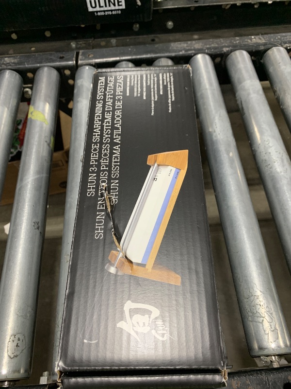 Photo 1 of Shun 3 Pc Whetstone Sharpening System