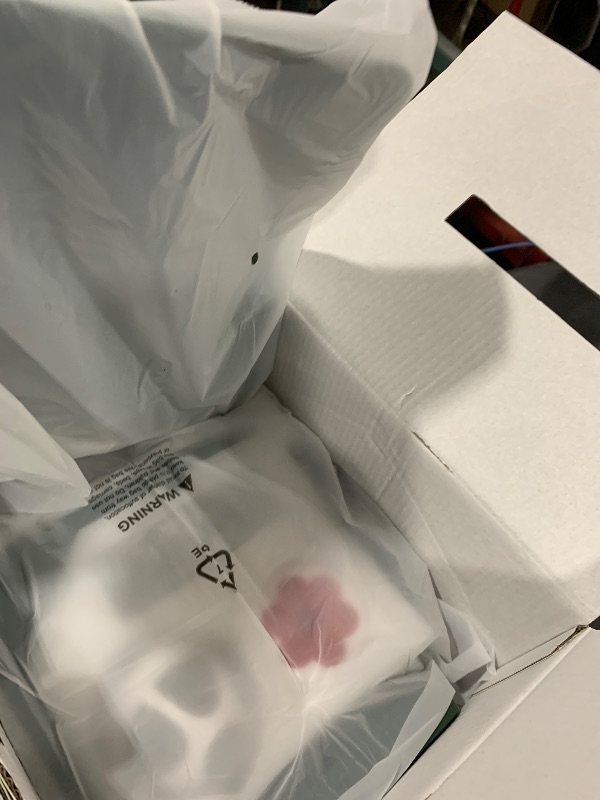 Photo 1 of PeckCam Bird Feeder with Camera Solar Powered, AI Identify & Auto Capture with 32GB Card, 2K HD Live Video Smart Bird Feeder Camera Instant Notifications in Backyard, Gift for Bird Lovers