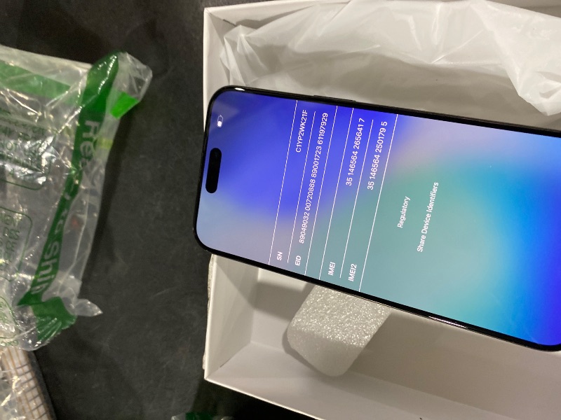 Photo 1 of Apple iPhone 15 Pro Max, 256GB, Black Titanium - Unlocked (Renewed)