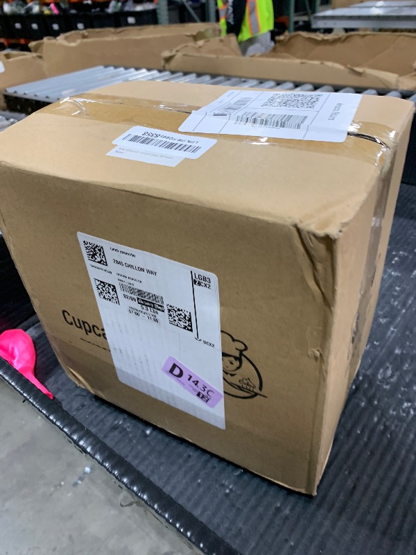 Photo 1 of (6 Count x 40 Sets) Stackable Cupcake Containers with 240 Pack Liners, Plastic Cupcakes Boxes Holders for 6 cakes, High Tall Dome Lid Cupcakes Carrier, Clear Cupcake Trays/Containers/Holders