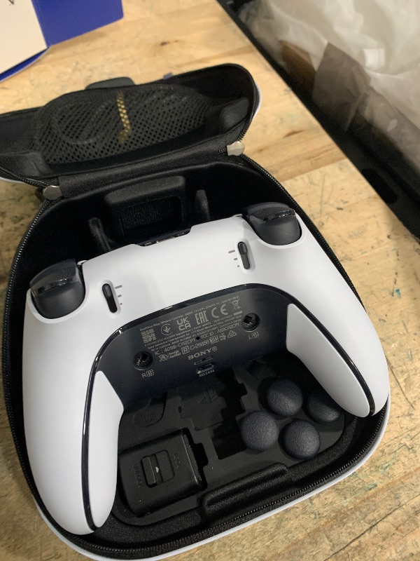 Photo 5 of PlayStation DualSense Edge Wireless Controller