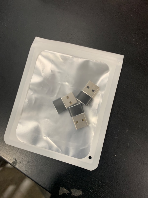 Photo 1 of ????? ???????? USB to USB C Adapter,Type-C Female to A Male Charger Converter for iPhone 17 Charger,iWatch Ultra SE 9 10,iPhone 17 Pro Max 16 15 12,Samsung S25,AirPods,iPad,Car,PS4