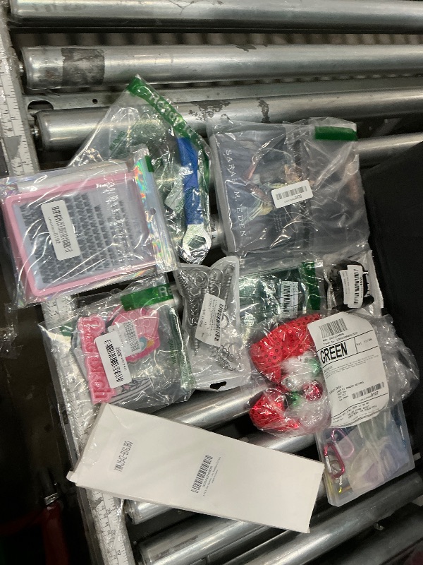 Photo 1 of *FINAL SALE//NO REFUNDS** BUNDLE OF ASSORTED MISC. ITEMS (10)