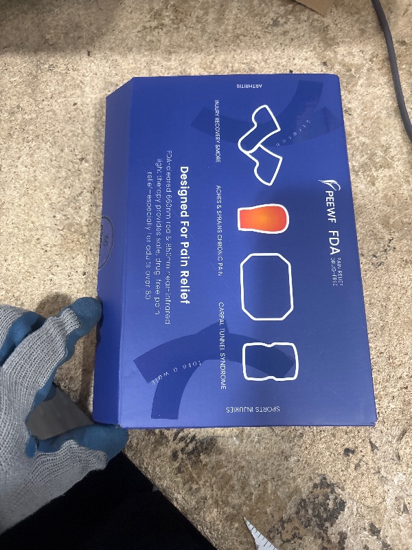 Photo 1 of **POSSIBLY FOR PARTS*** Wireless Red Light Therapy Glove for Hands – 660nm & 850nm Near-Infrared | Pain Relief for Arthritis, Carpal Tunnel, Sore Muscles | 30 LEDs + Built-in Gentle Heating Wires | Breathable | Auto Shut-Off