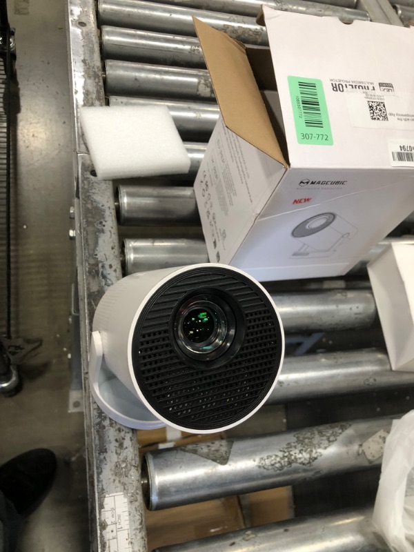 Photo 1 of ?Electric Focus?Magcubic Mini Projector 4K Support, Portable Projector with WiFi 6 and Bluetooth 5.4, Smart Proyector, 5W Soundbase Speaker, 180°Rotation for Home Theater