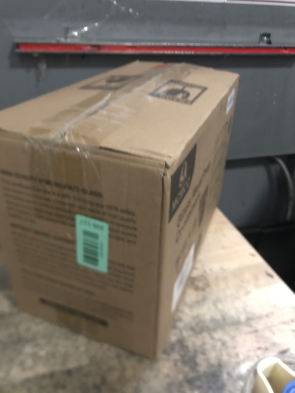 Photo 1 of [10-Pack]Glass Meal Prep Containers with Lids, MCIRCO Glass Food Storage Containers with Snap Locking Lids, Airtight Lunch Containers, Microwave, Oven, Freezer and Dishwasher, Green