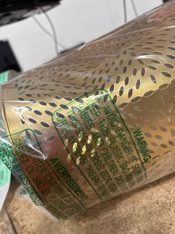 Photo 1 of ***SMALL DENT***
Small Metal Trash Can Wastebasket, Decorative Honeycomb Garbage Can Waste Basket, Modern Farmhouse Round Trash Bin for Bathroom, Bedroom, Kitchen and Office (Gold) 